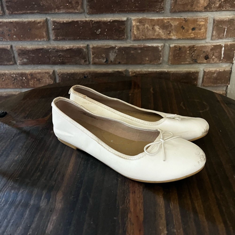 Girls flats